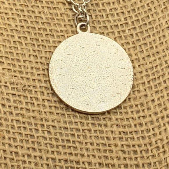 Claires Ying Yang Necklace Pendant Black Cream Enamel Silver Chain Heart - Picture 3 of 5